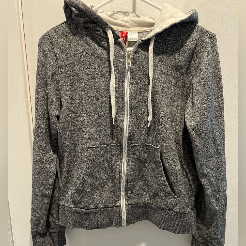 Long crop divided gray hoodie